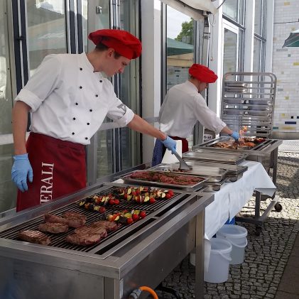 BBQ im Outdoorbereich