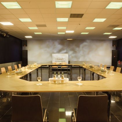 Der Saal 4 als Tagungsraum mit bis zu 200 Personen.