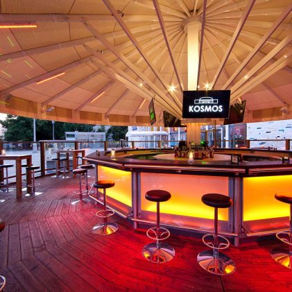 Bar des Outdoorpavillon, Raucherbereich